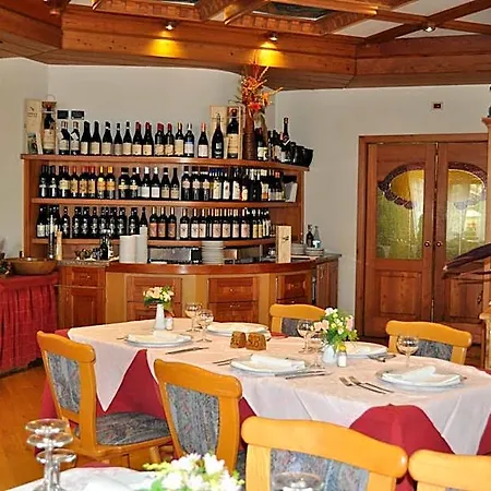Szálloda Tourist 3*