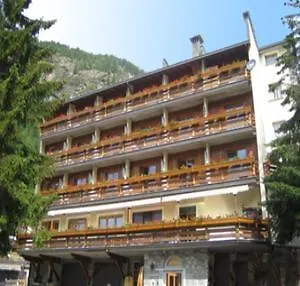 Tourist Valtournenche