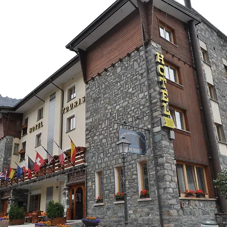 Tourist 3* Valtournenche